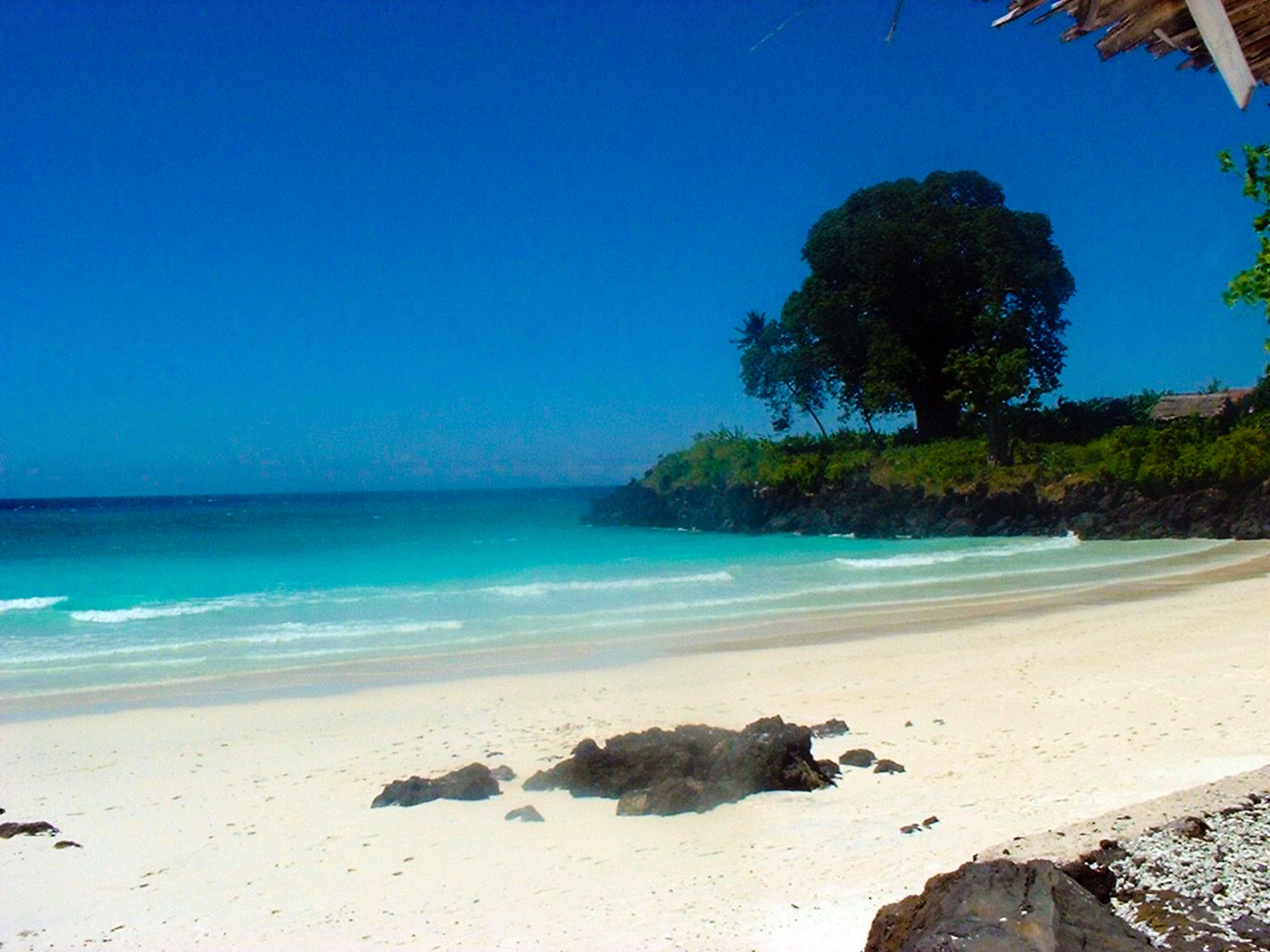 Comoros, troubled paradise islands near Madagascar! - Bonvoyageurs