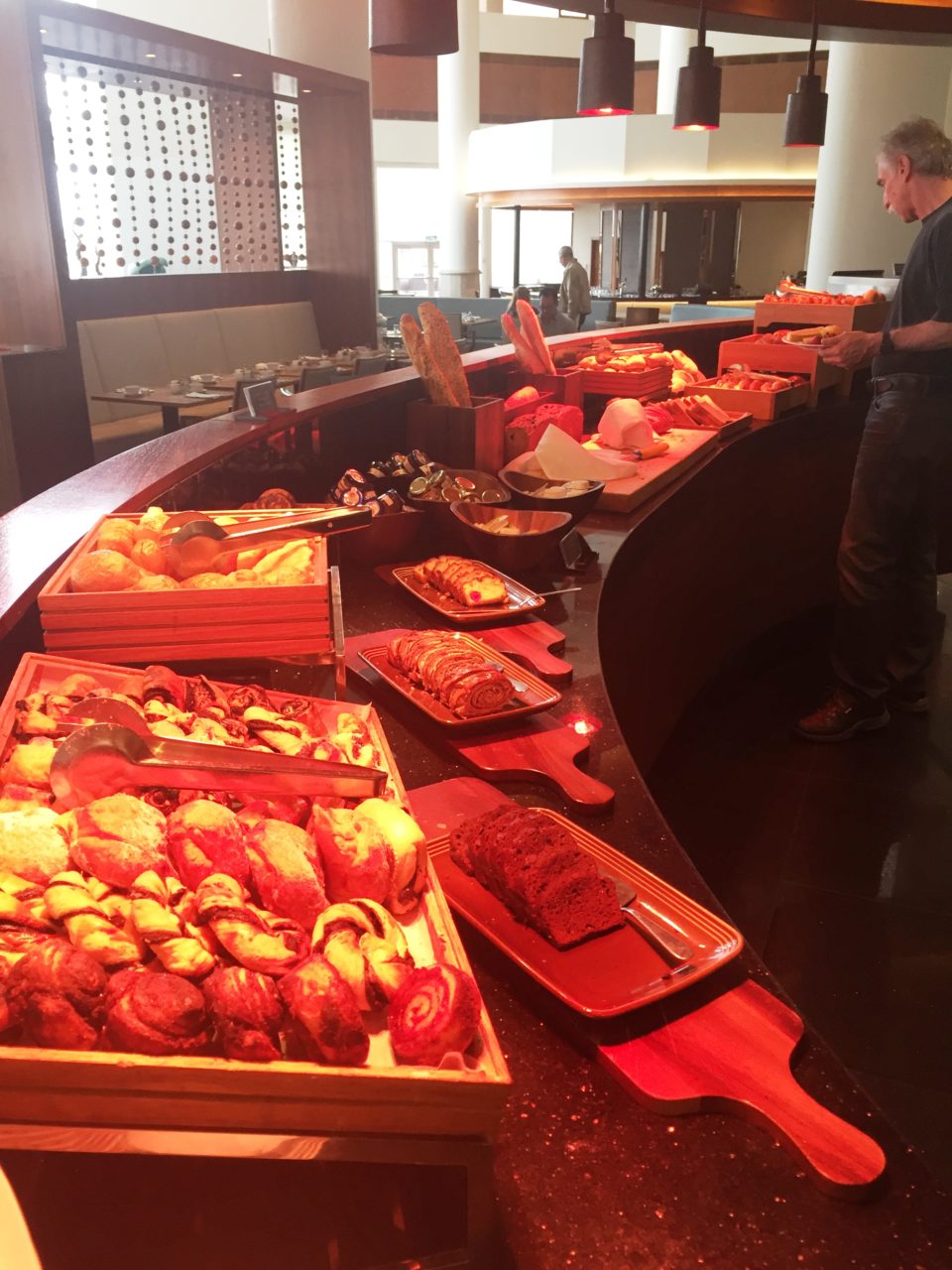 Israeli Breakfast : Pastries and Cakes !