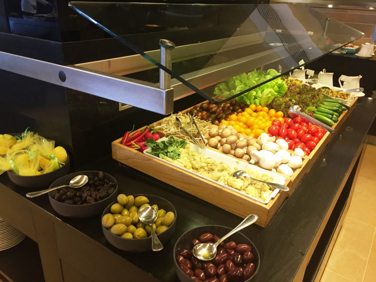 Israeli Breakfast : Farm Fresh Veggies and Olives